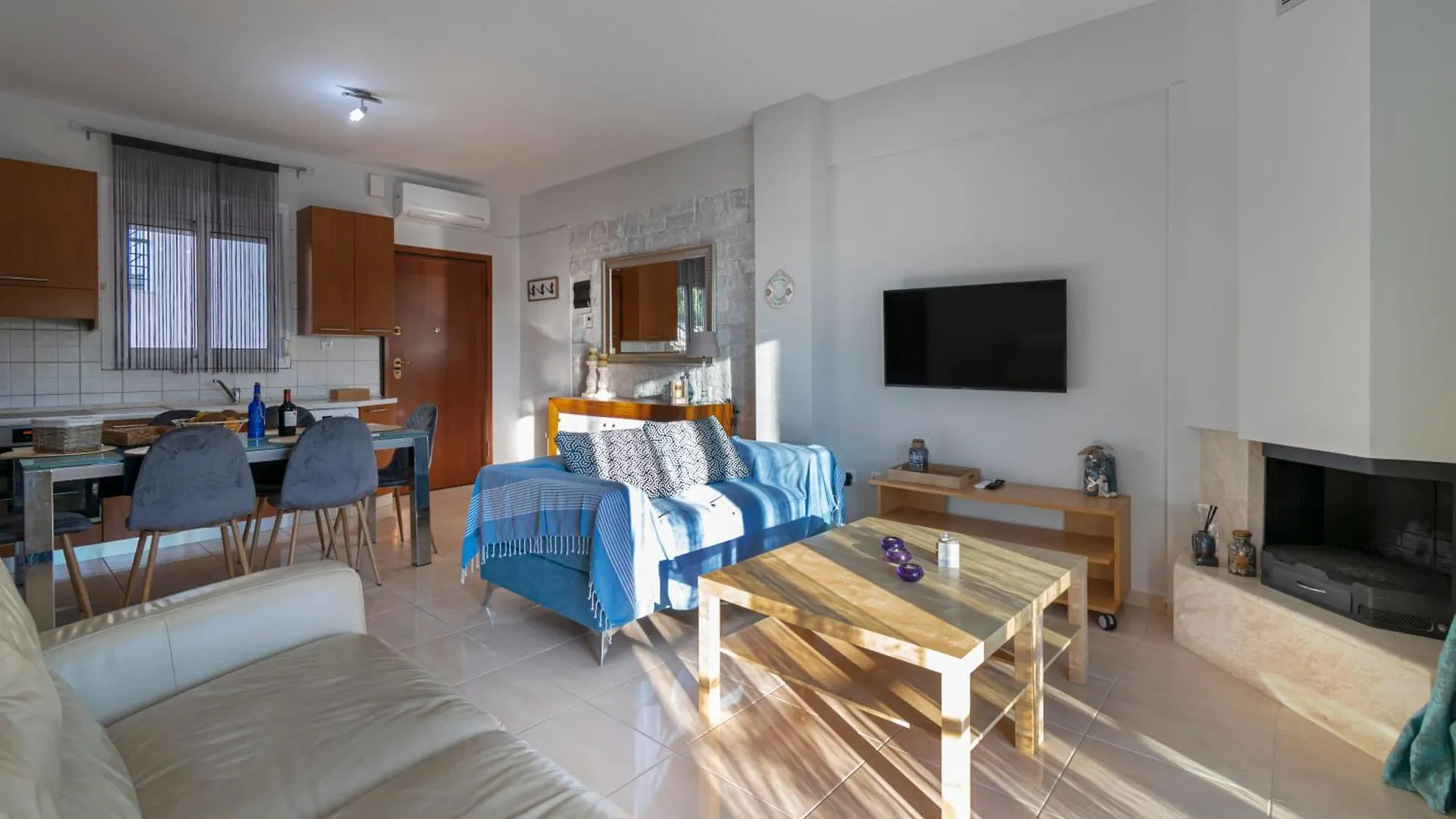 Crystal House 2 Apartment Neos Marmaras