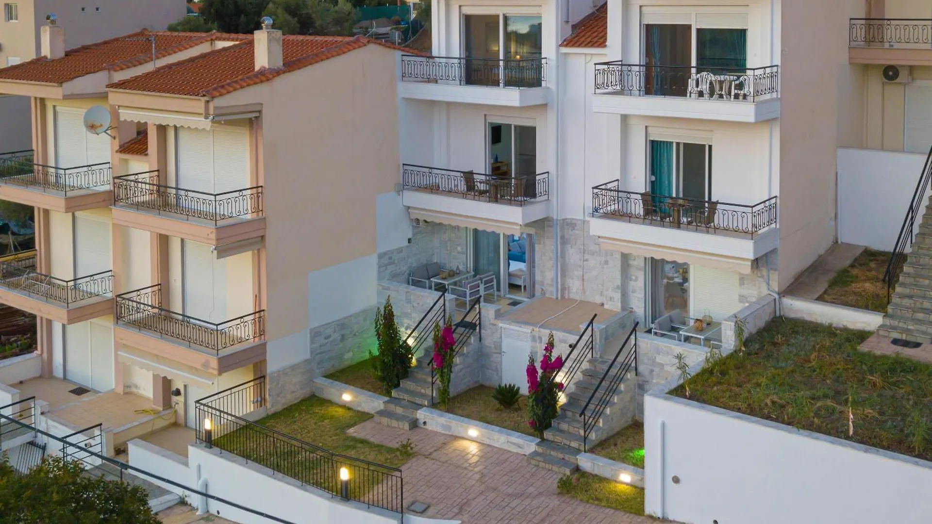 Crystal House 2 Apartment Neos Marmaras