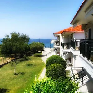 2* Ξενοδοχείο με διαμερίσματα Miramare